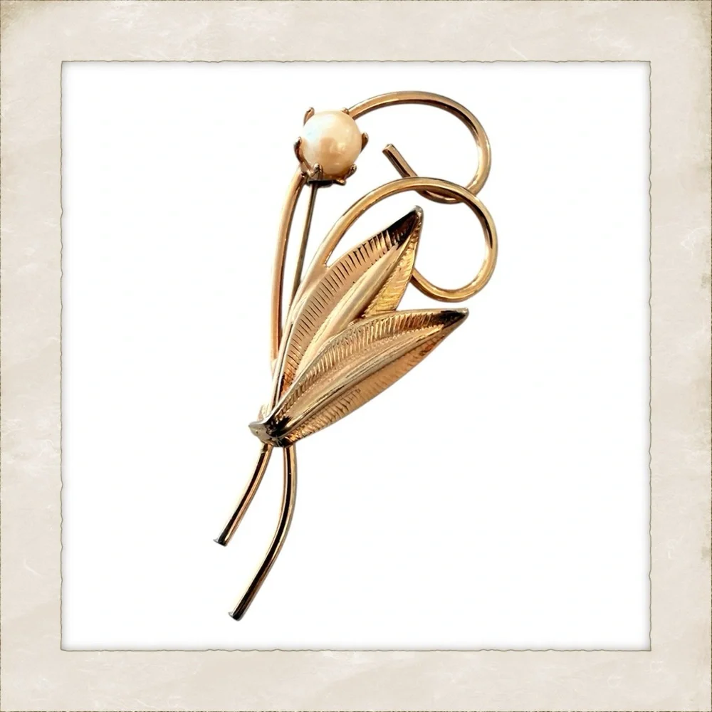 1980’s Vintage Gold Leaf Brooch with a Feminine Pearl‎ Accent, 2.10” Tall